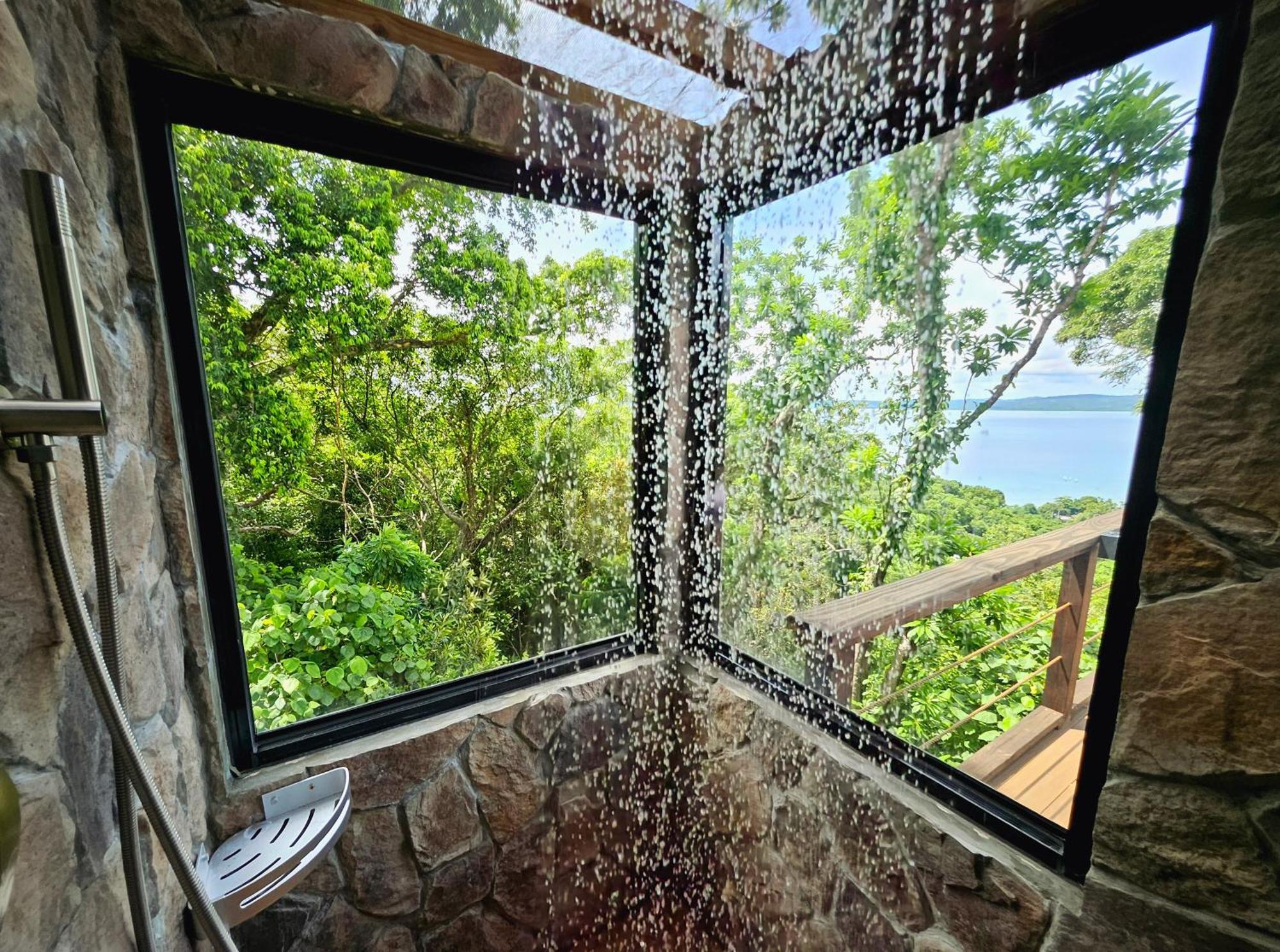 Palau Carolines Resort Koror Eksteriør bilde